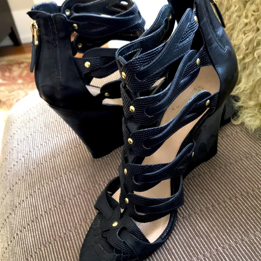 GUESS Black Leather Strappy Wedge Sandal